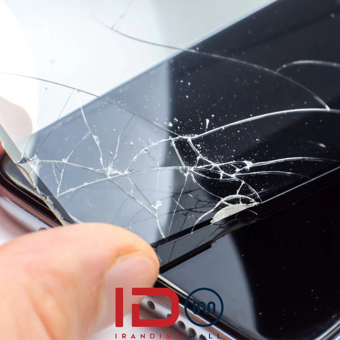 چگونه گلس ترکخورده را بدون آسیب صفحه تعویض کنیم؟